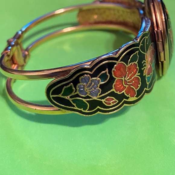 Vintage Floral Cloisonné Hinged Bracelet Locket n Heart Locket Necklace - Picture 6 of 8